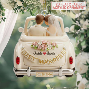 Personalized Just Married Ornament, Couple Newlywed Gift